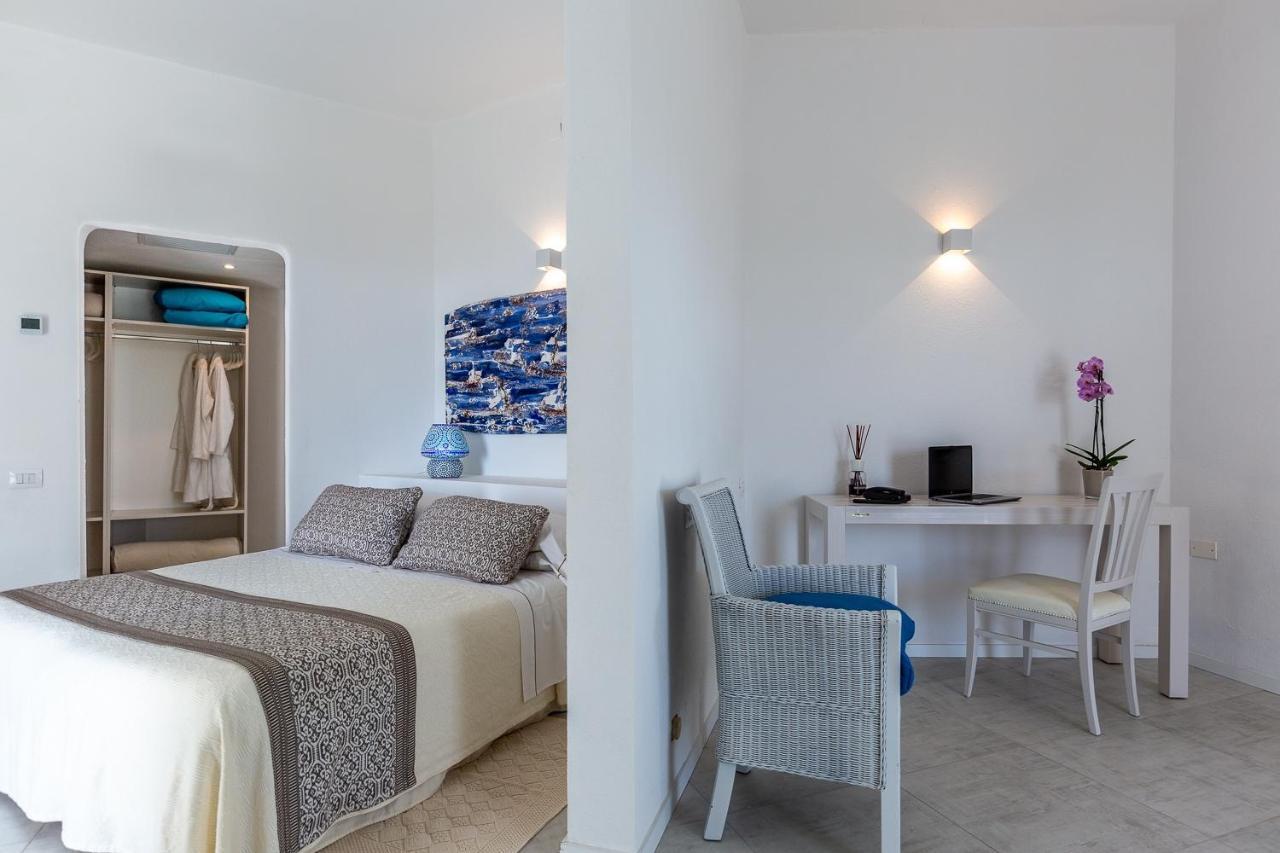 Hotel Flamingo Santa Margherita di Pula Zewnętrze zdjęcie